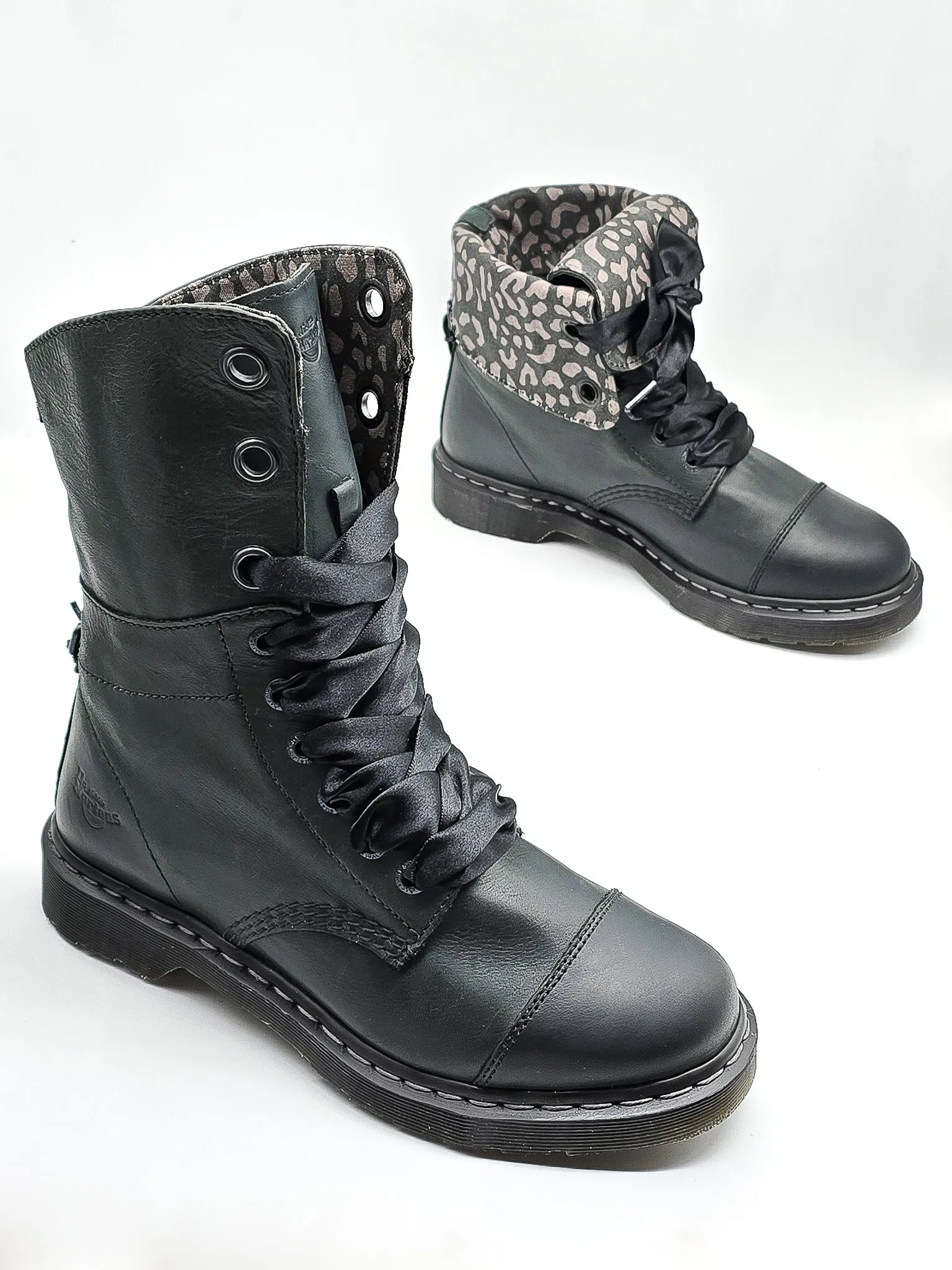 DR. MARTENS AIMILITA BLACK MIRAGE LEOPARD