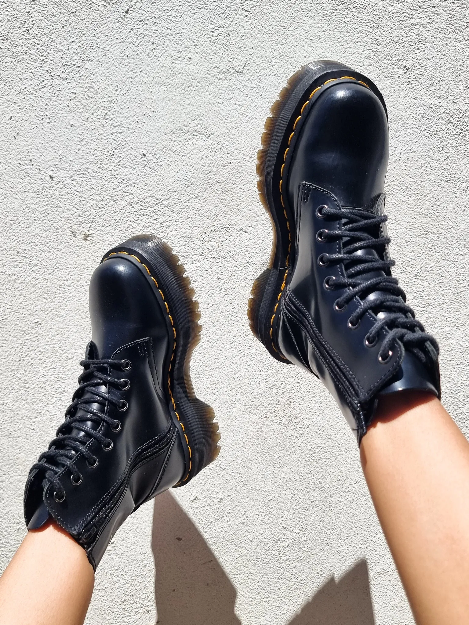 DR. MARTENS JADON BLACK SMOOTH