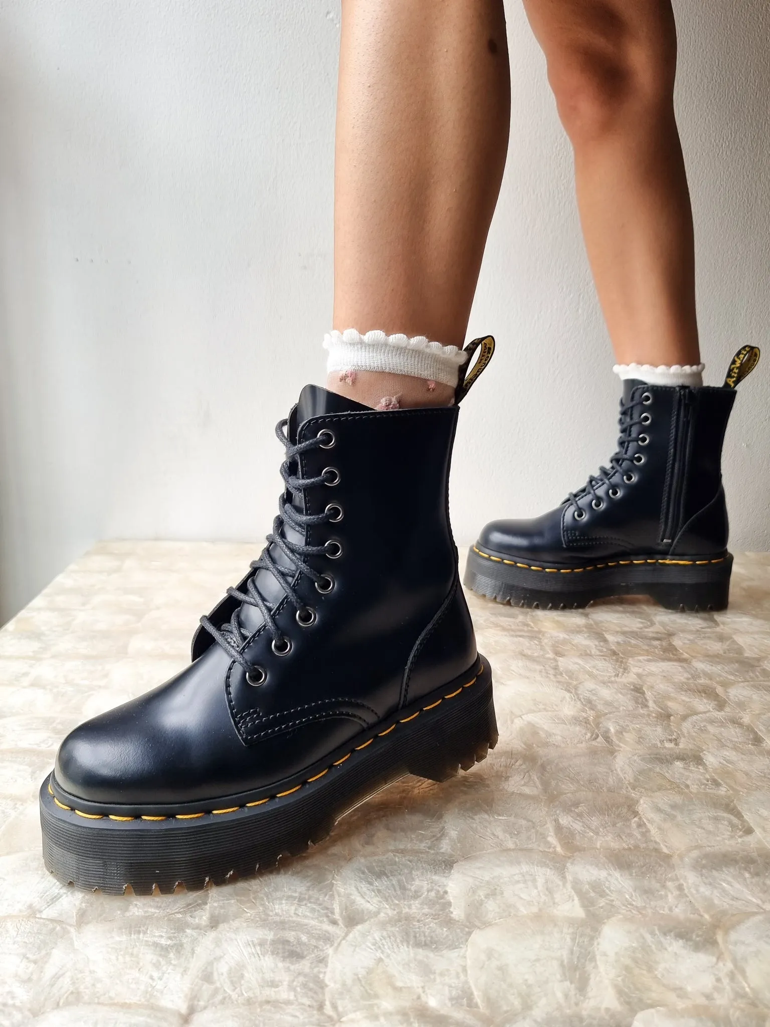 DR. MARTENS JADON BLACK SMOOTH