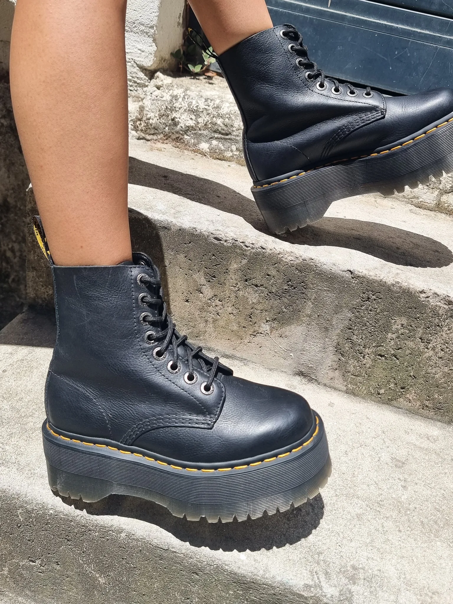 DR. MARTENS JADON PASCAL MAX BLACK PISA